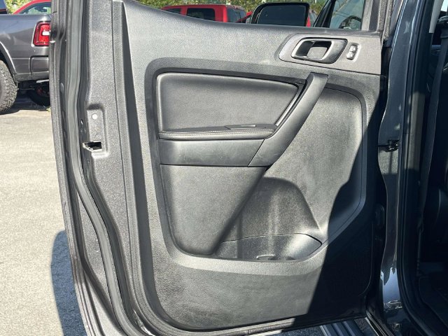 Used 2019 Ford Ranger Lariat w/ Black Appearance Package AWD/4WD image 16