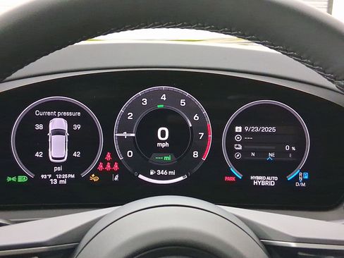 New 2026 Porsche Cayenne E-Hybrid image 18