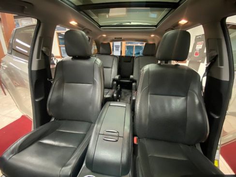 Used 2015 Toyota Highlander Limited Platinum image 26