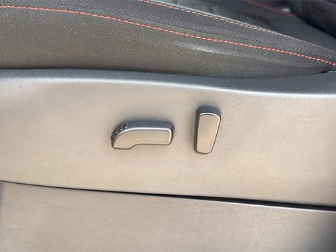 Used 2023 Nissan Frontier PRO-4X w/ Pro Convenience Package image 13