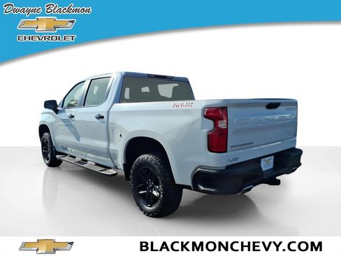 Used 2024 Chevrolet Silverado 1500 LT Trail Boss w/ Protection Package AWD/4WD image 5