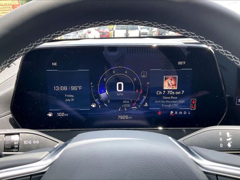 Used 2025 Chevrolet Traverse LT w/ Driver Confidence Package FWD image 20