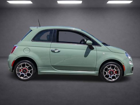 Used 2015 FIAT 500 Sport FWD image 3