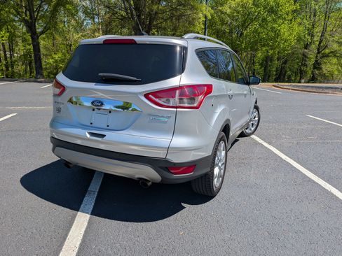 Used 2016 Ford Escape Titanium w/ Equipment Group 301A image 2