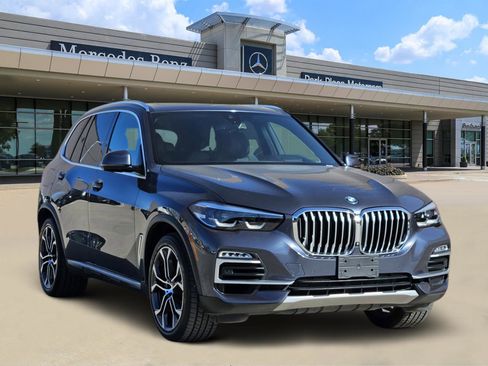 Used 2020 BMW X5 sDrive40i w/ Premium Package image 2