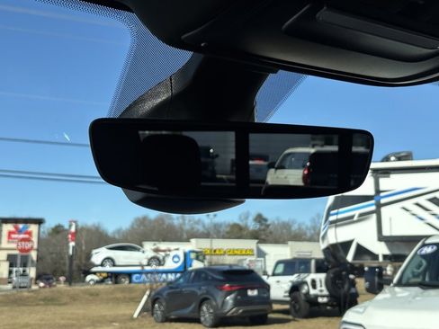 Used 2024 RAM 2500 Big Horn w/ Night Edition image 25