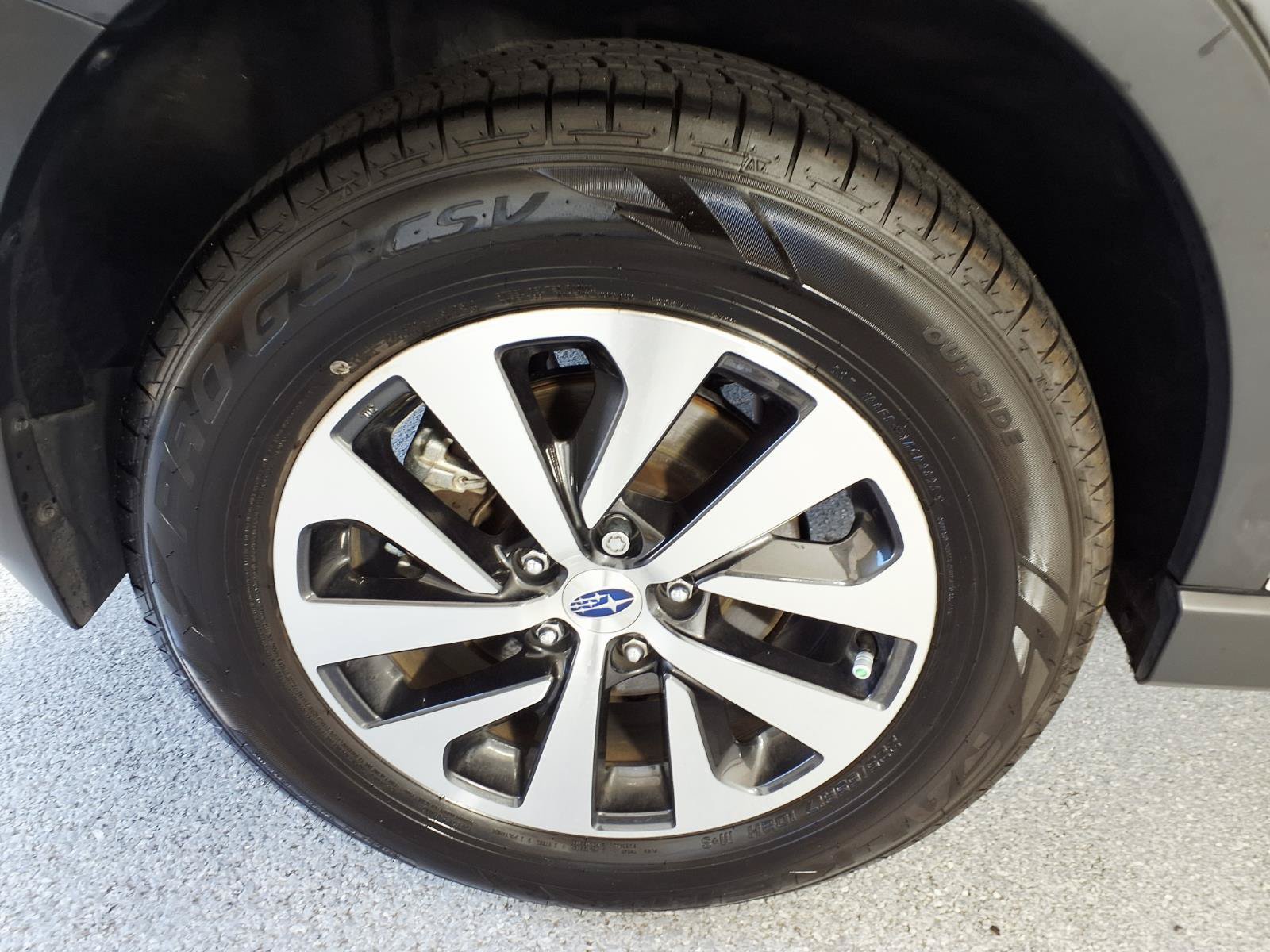 Used 2024 Subaru Outback Premium w/ Popular Package #1A AWD/4WD image 4