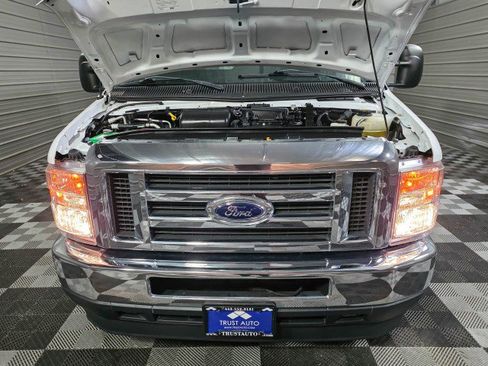 Used 2021 Ford E-350 and Econoline 350 Super Duty w/ Power Windows & Locks Group image 30
