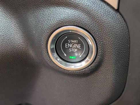 Used 2024 Chevrolet Silverado 1500 Custom AWD/4WD image 27