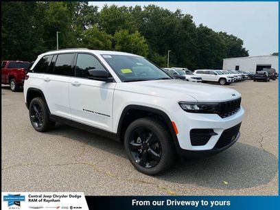 New 2025 Jeep Grand Cherokee Altitude