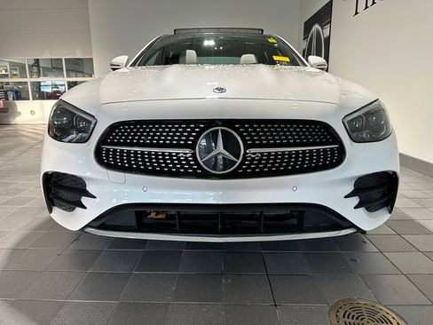 Used 2022 Mercedes-Benz E 350 E 350 4MATIC AMG Line image 2