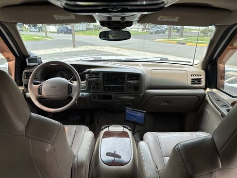 Used 2002 Ford Excursion Limited AWD/4WD image 15