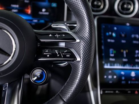 Used 2024 Mercedes-Benz C 43 AMG 4MATIC Sedan image 32