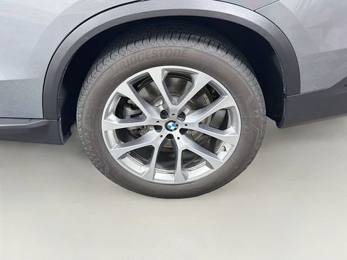 Used 2025 BMW X5 xDrive40i w/ Climate Comfort Package AWD/4WD image 35