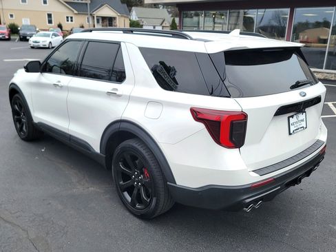 Used 2021 Ford Explorer ST w/ Equipment Group 401A image 7