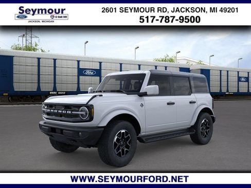 New 2026 Ford Bronco Outer Banks AWD/4WD image 1