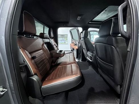 Used 2024 GMC Sierra 1500 Denali Ultimate AWD/4WD image 16