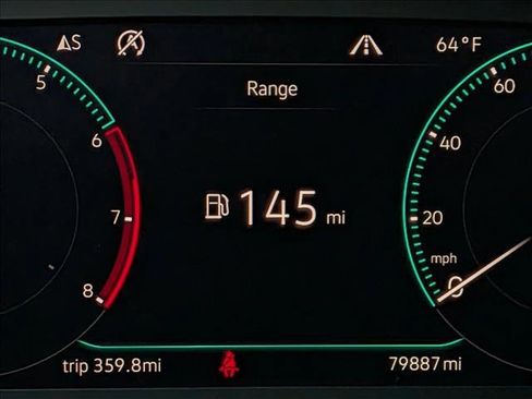 Used 2019 Volkswagen Jetta SEL Premium image 9