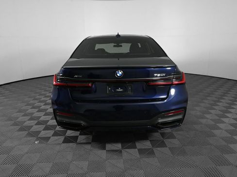 Used 2020 BMW 750i xDrive w/ Executive Package AWD/4WD image 26