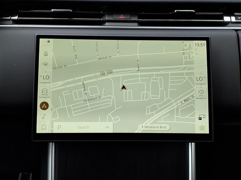 New 2026 Land Rover Range Rover SE AWD/4WD image 17