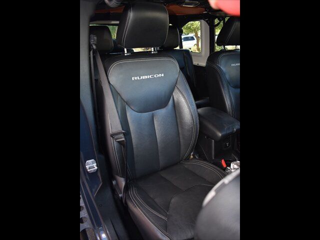 Used 2017 Jeep Wrangler Unlimited Rubicon w/ Connectivity Group AWD/4WD image 33