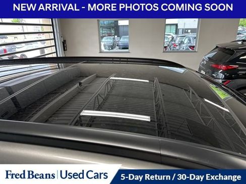 Used 2017 Hyundai Santa Fe Sport w/ 2.0T Ultimate Tech Package 05 FWD image 7