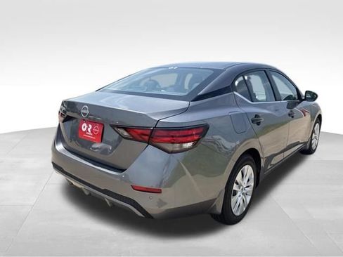 Certified 2025 Nissan Sentra S FWD image 8