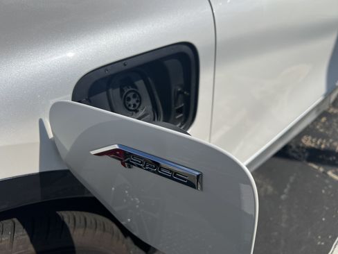 Used 2024 Acura ZDX A-Spec RWD image 10