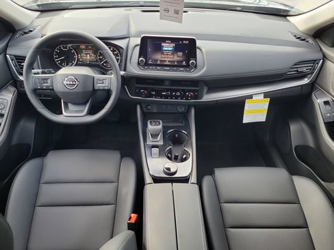 New 2026 Nissan Rogue Dark Armor AWD/4WD image 17