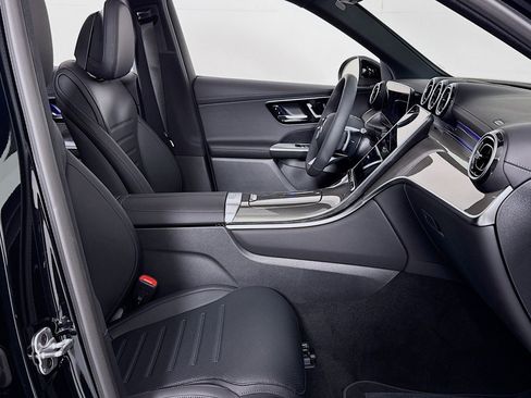New 2026 Mercedes-Benz GLC 300 image 6
