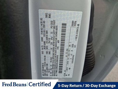 Certified 2025 Ford Escape ST-Line Select AWD/4WD image 27