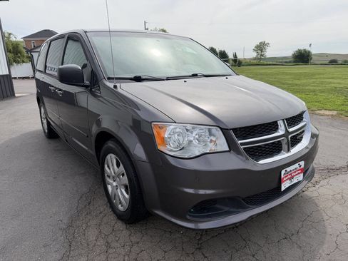 Used 2016 Dodge Grand Caravan SE w/ Quick Order Package 29E SE FWD image 7