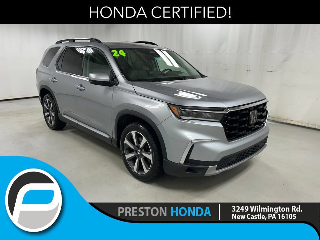 Certified 2024 Honda Pilot Touring image 1