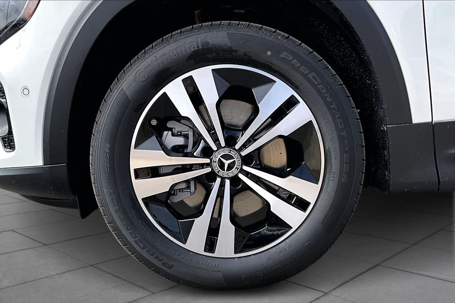Used 2026 Mercedes-Benz GLB 250 image 21