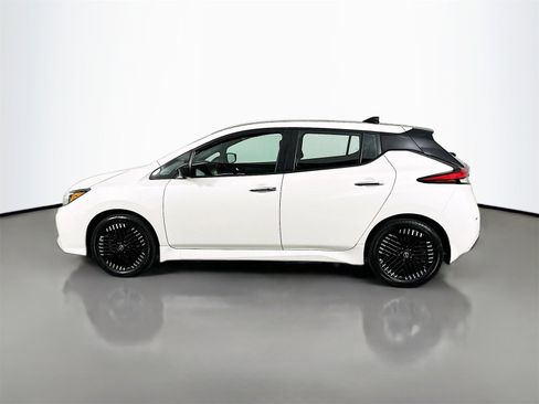 Used 2025 Nissan Leaf SV Plus image 4
