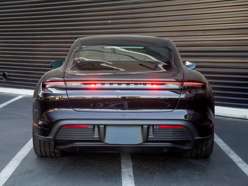 Certified 2024 Porsche Taycan RWD image 6