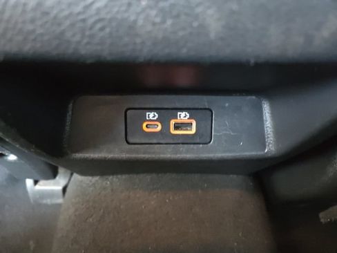 Used 2022 Nissan Altima 2.5 SV FWD image 12