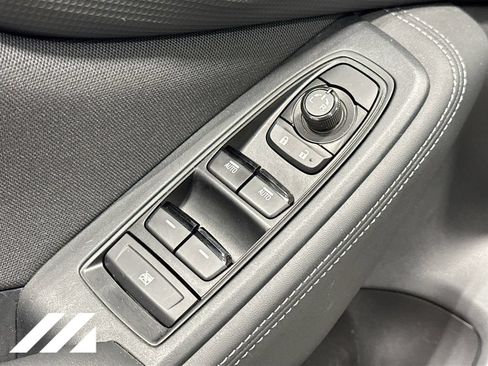 Used 2024 Subaru Forester Premium AWD/4WD image 19