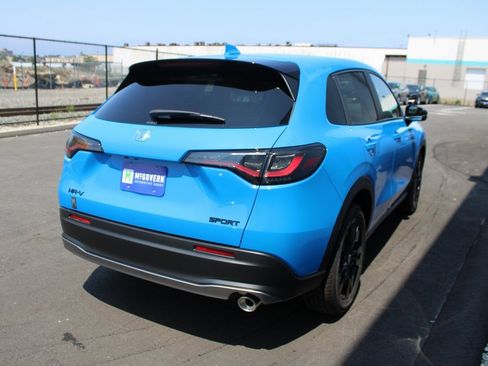 New 2026 Honda HR-V Sport image 11