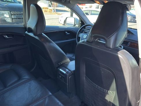 Used 2013 Volvo XC70 T6 image 17