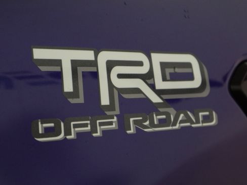 Used 2024 Toyota Tacoma TRD Off-Road image 35