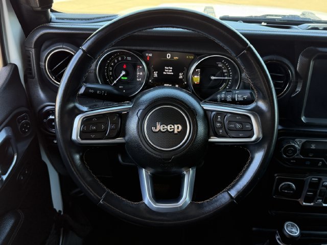 Used 2021 Jeep Wrangler Unlimited Sahara AWD/4WD image 12