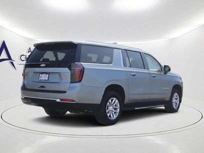 Used 2025 Chevrolet Suburban LT