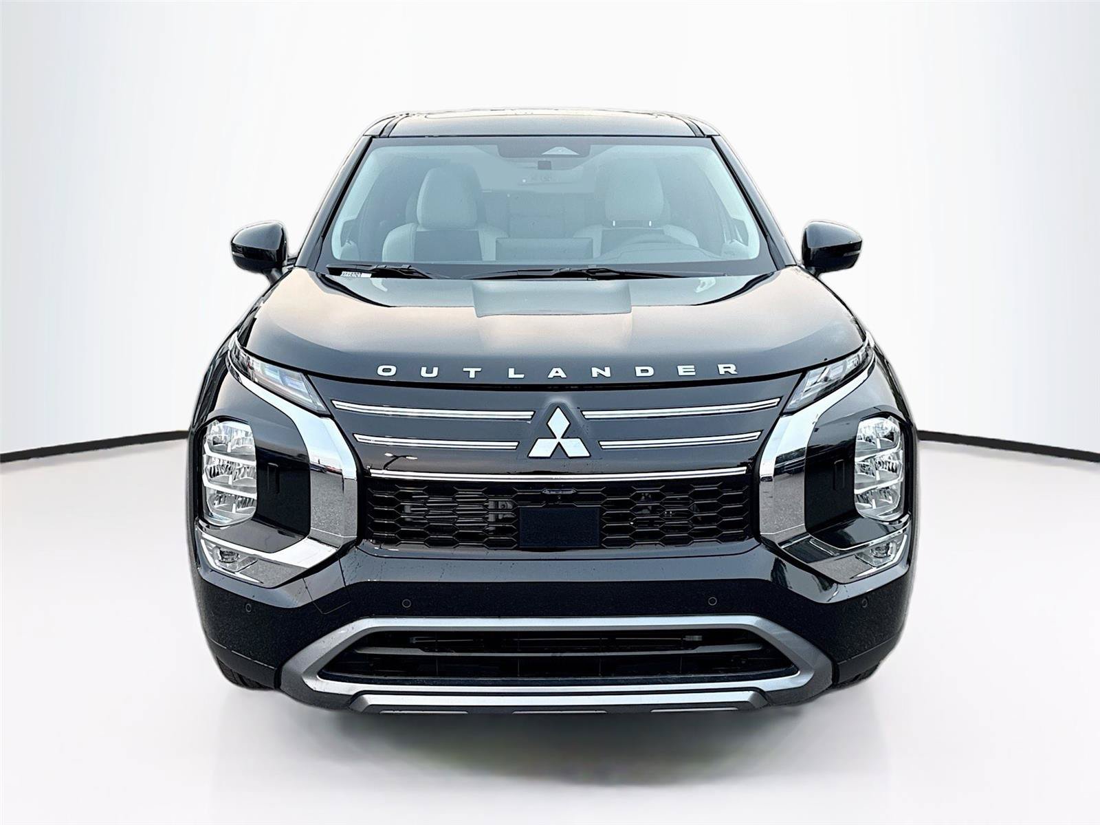 New 2026 Mitsubishi Outlander SE AWD/4WD image 3