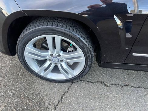 Used 2014 Mercedes-Benz GLK 350 4MATIC w/ Premium 1 Package image 9