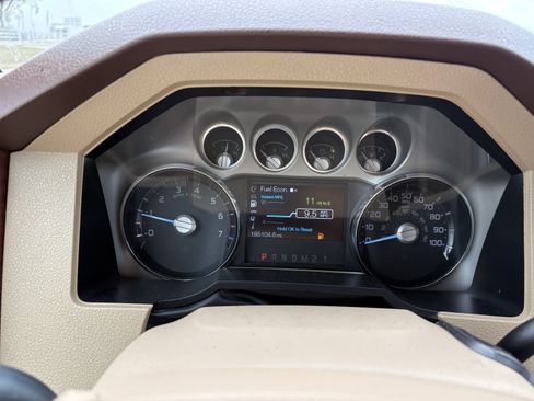 Used 2013 Ford F250 King Ranch w/ FX4 Off Road Pkg image 19