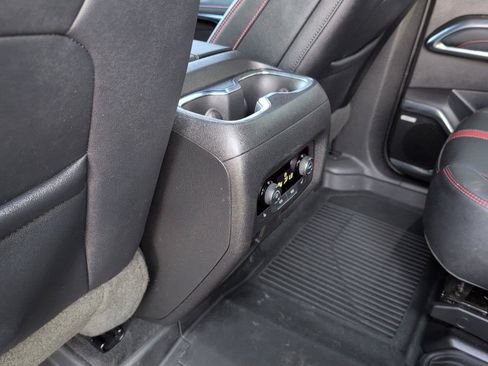 Certified 2026 Chevrolet Traverse RS w/ LPO, Floor Liner Package FWD image 32