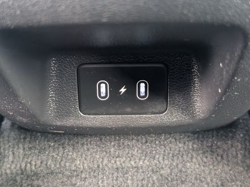 Used 2025 Hyundai Sonata SEL FWD image 28