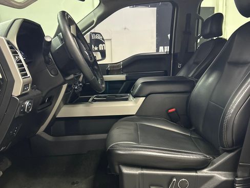 Used 2017 Ford F250 Lariat w/ Lariat Ultimate Package AWD/4WD image 8
