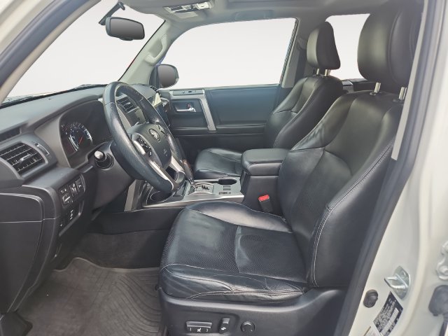 Used 2015 Toyota 4Runner Limited AWD/4WD image 11